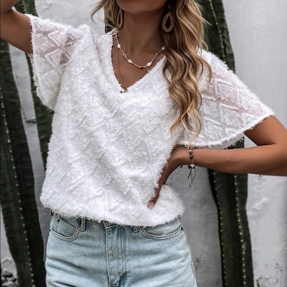 Fuzzy chevron blouse - Picture 6 of 7